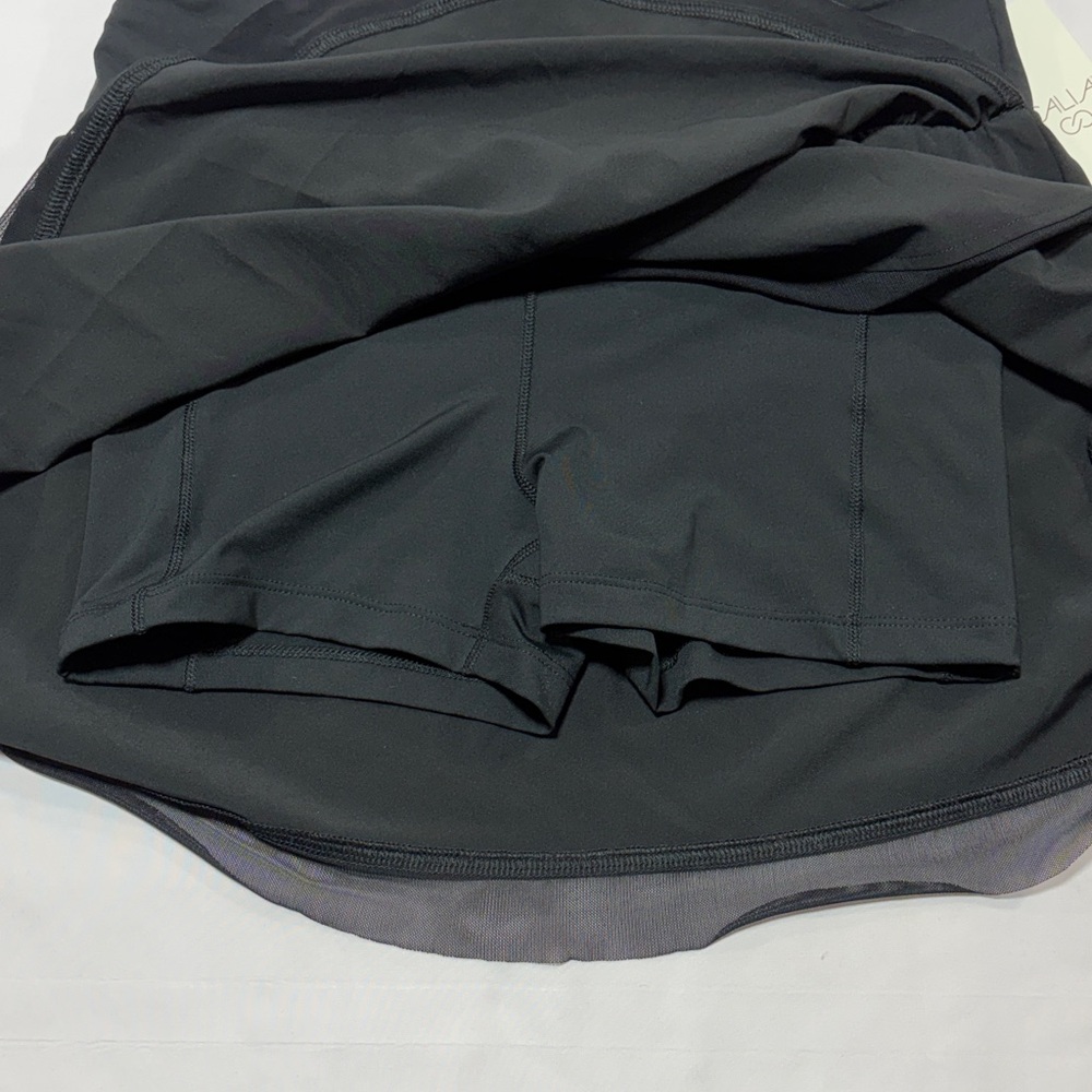 CALIA Women's Mesh Pieced High Rise Skirt small Black
NWT - Picture 6 of 9